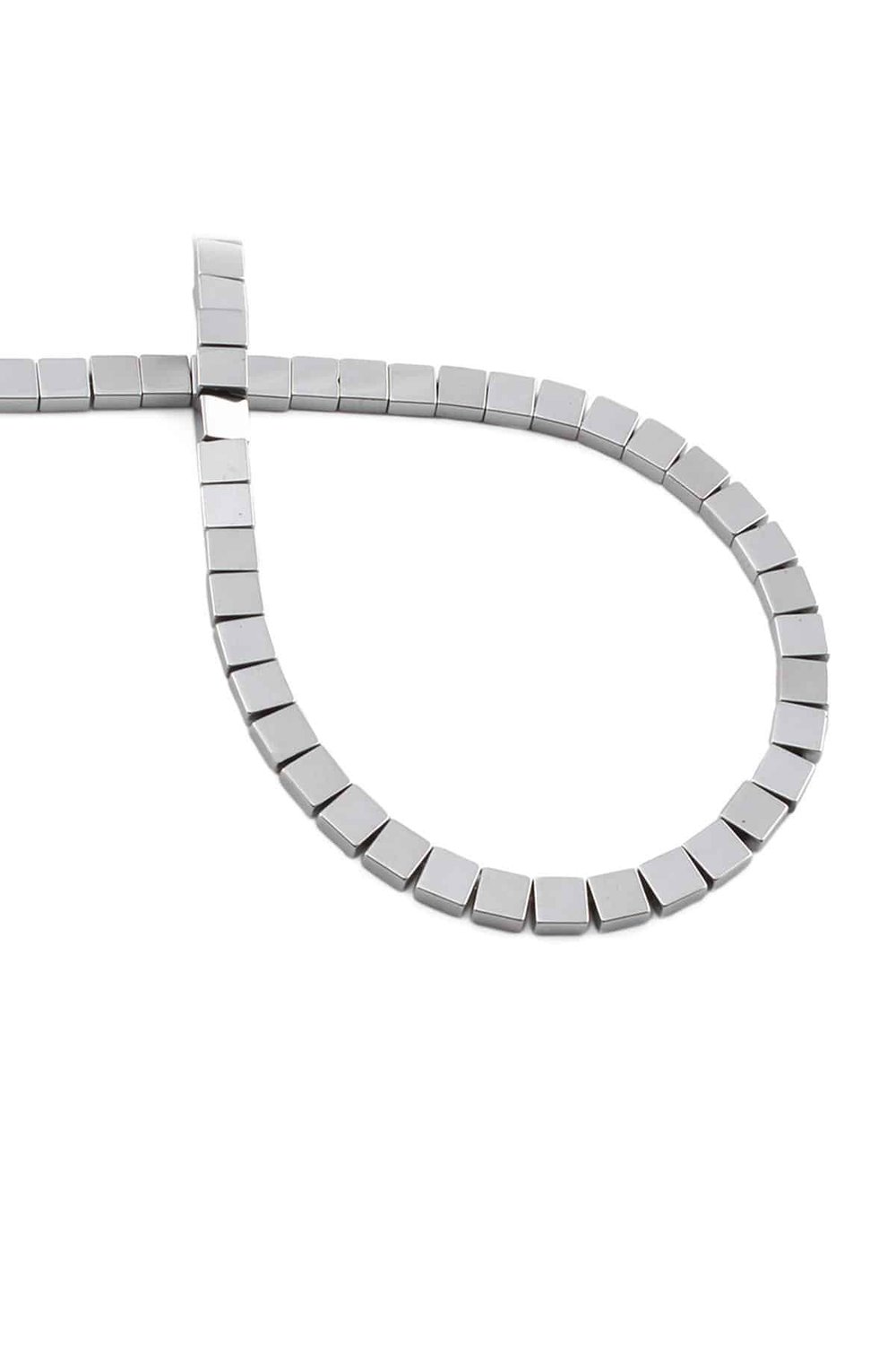 Hematit Taşı Yassı Kesim Parlak Gümüş 4x4mm Doğal Taş Dizi