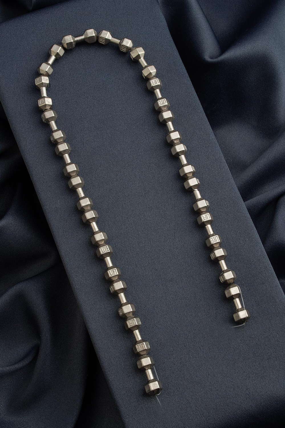 Hematit Doğal Taş Titanyum Dambıl Kesim 8x20mm Dizi