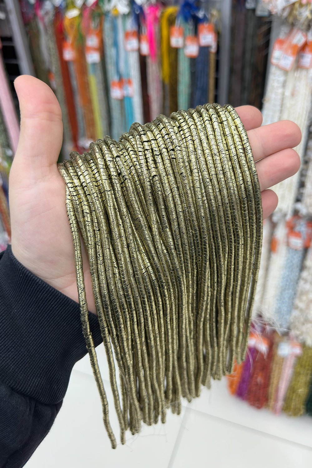 Hematit Taşı 4x2mm Dalgalı Rondela Kesim Doğal Taş Diziler
