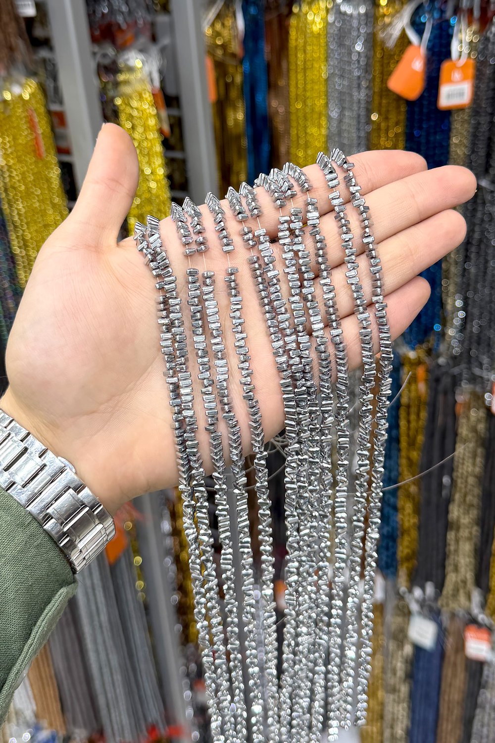 Hematit Taşı 4x3mm Üçgen Rondela Kesim Doğal Taş Diziler