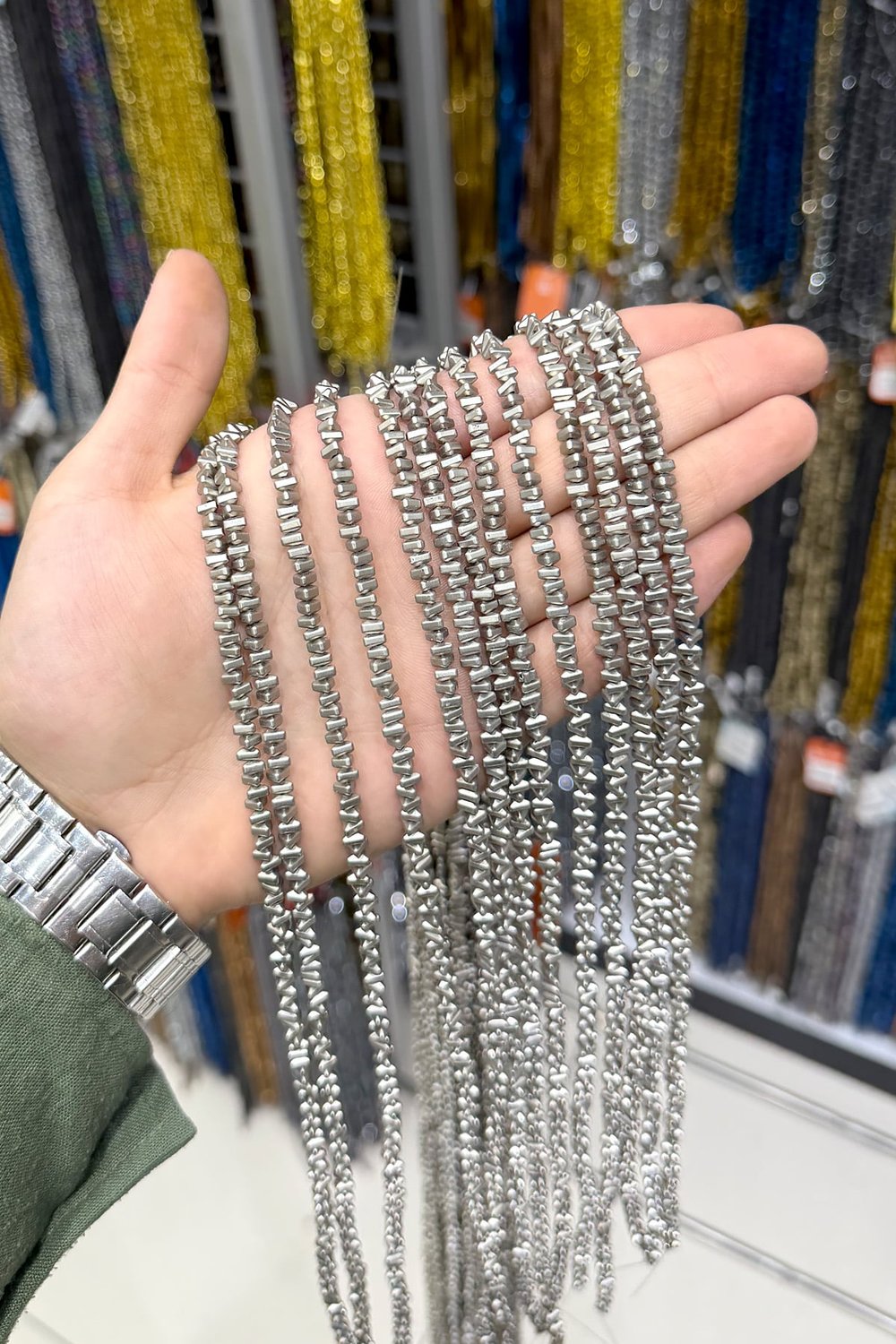 Hematit Taşı 4x3mm Üçgen Rondela Kesim Doğal Taş Diziler