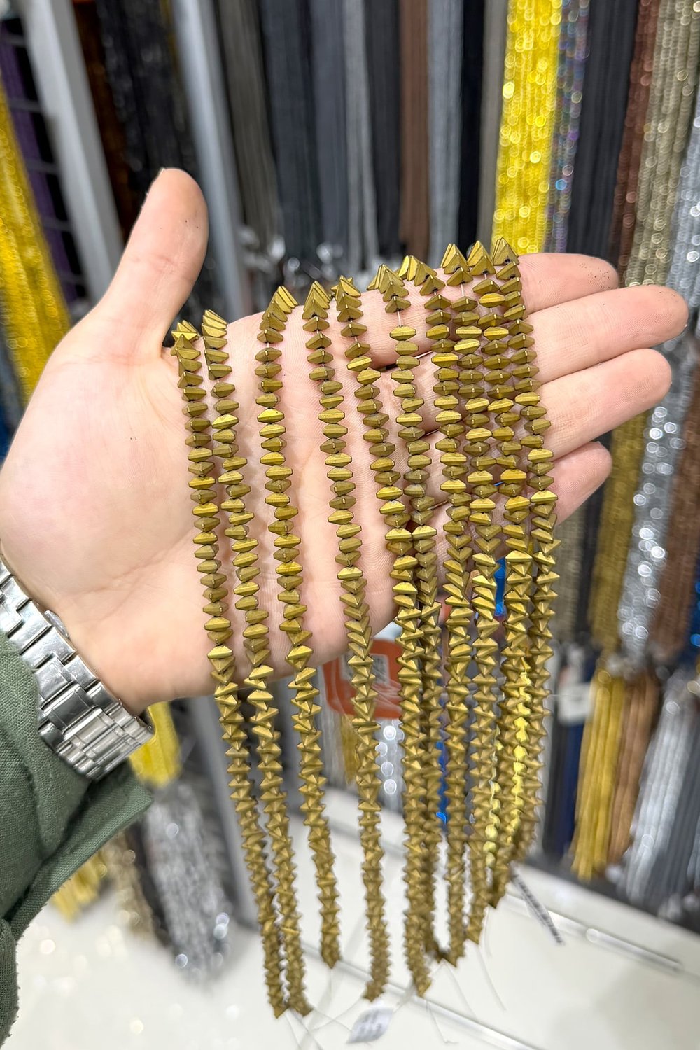 Hematit Taşı 6x3mm Üçgen Rondela Kesim Doğal Taş Diziler