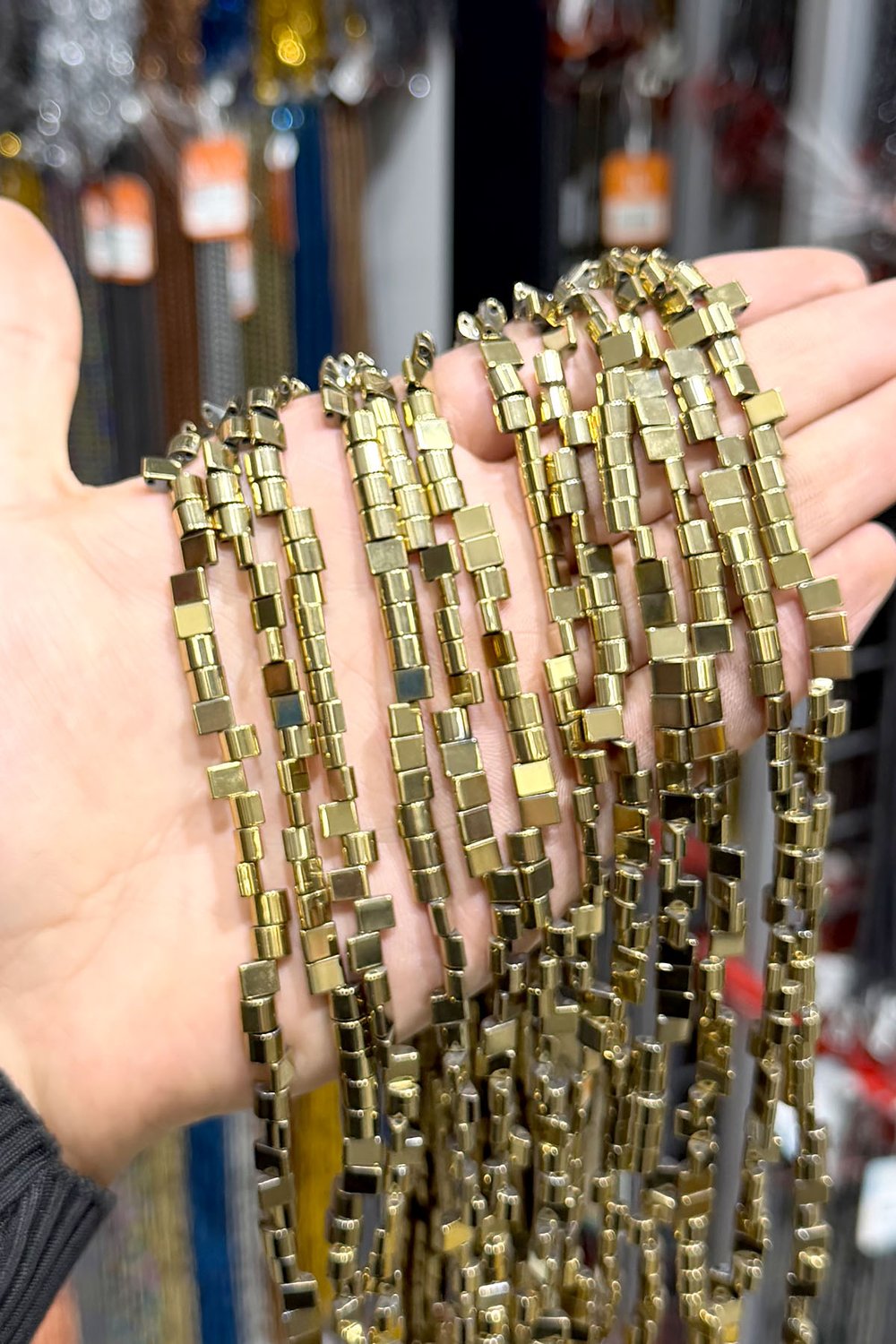 Hematit Taşı 6x5mm Bombeli Kesim Doğal Taş Diziler