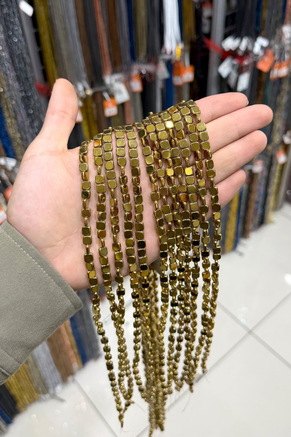 Hematit Taşı 6x6mm Yatsı Kare Kesim Doğal Taş Diziler