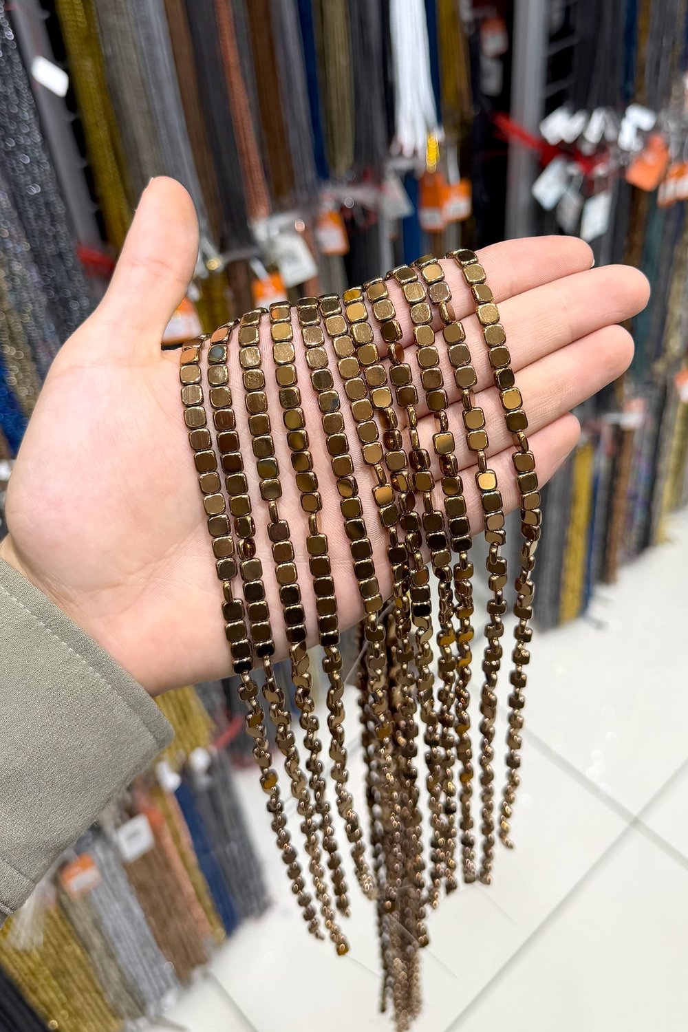 Hematit Taşı 6x6mm Yatsı Kare Kesim Doğal Taş Diziler