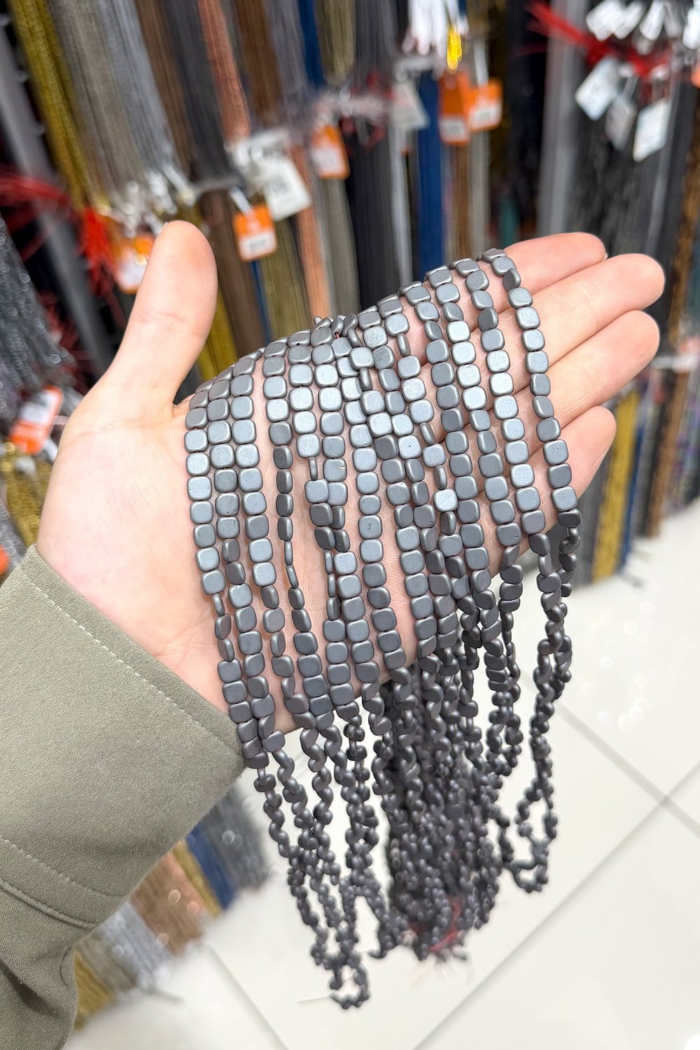 Hematit Taşı 6x6mm Yatsı Kare Kesim Doğal Taş Diziler