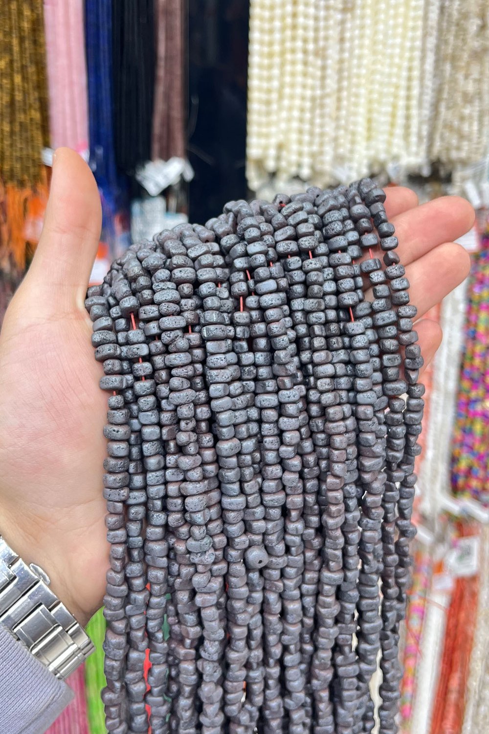 Hematit Taşı 6x7mm Amorf Kesim Doğal Taş Diziler