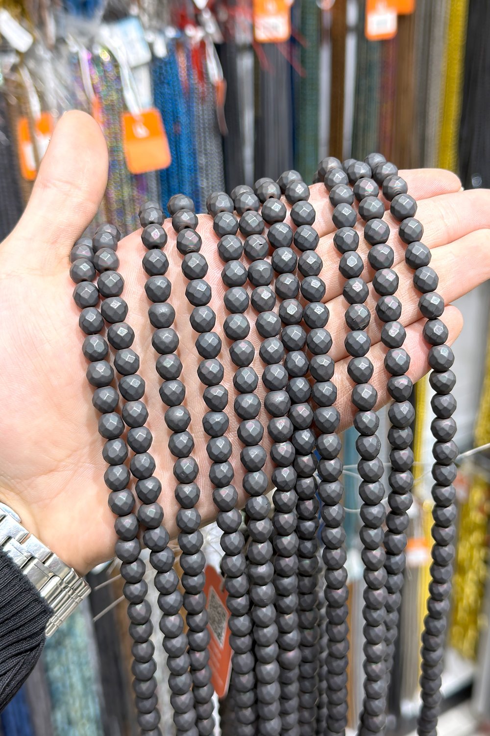 Hematit Taşı 8mm Faset Küre Kesim Doğal Taş Diziler