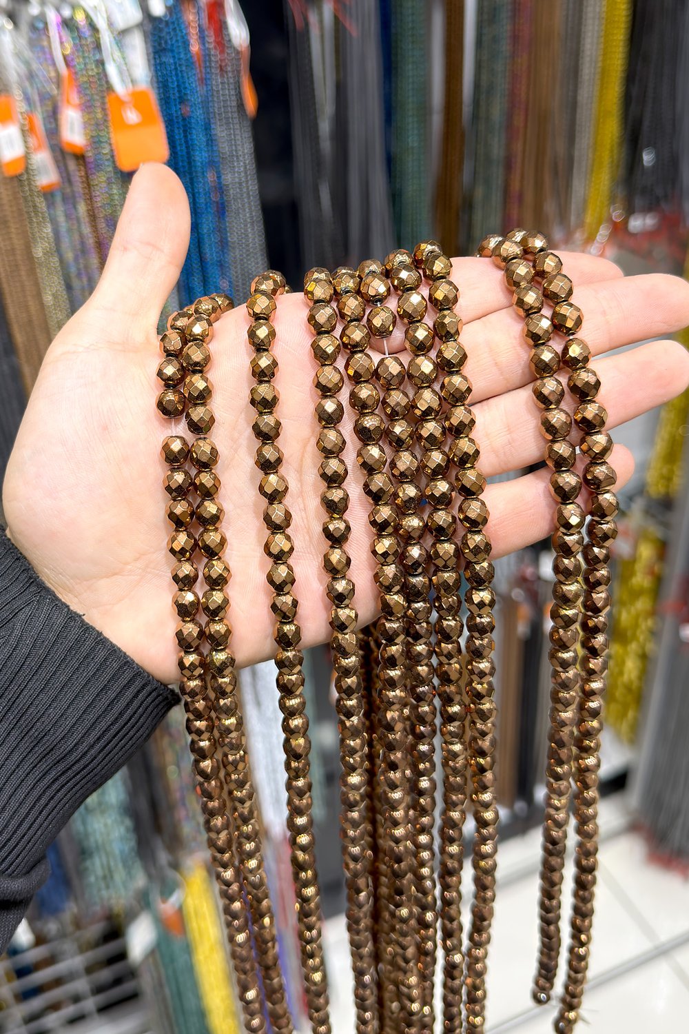 Hematit Taşı 8mm Faset Küre Kesim Doğal Taş Diziler