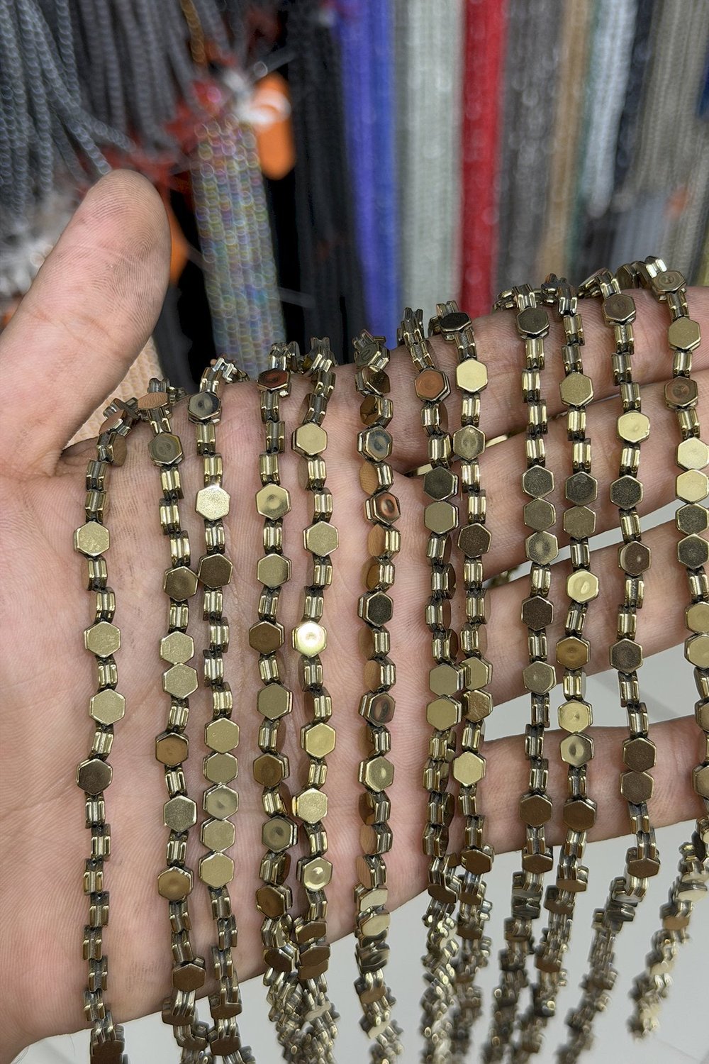 Hematit Taşı Altıgen Kesim Parlak Antik Sarı 5x5mm Doğal Taş Dizi