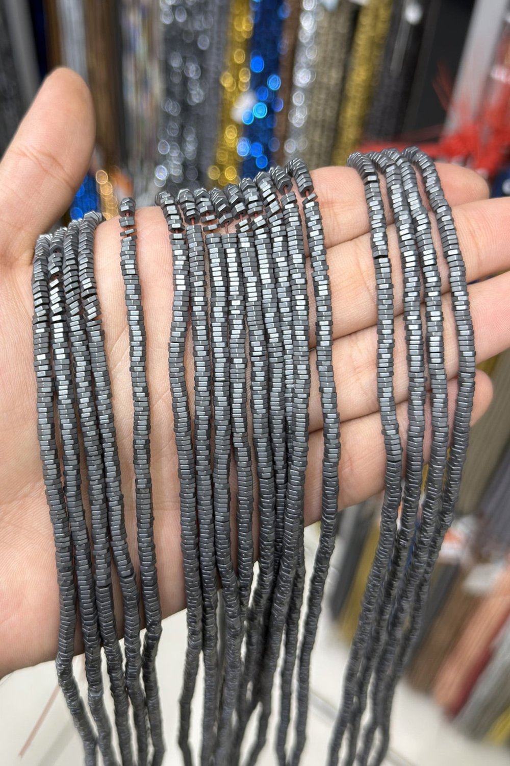 Hematit Taşı Altıgen Rondela Kesim Mat Gri 4x1mm Doğal Taş Dizi