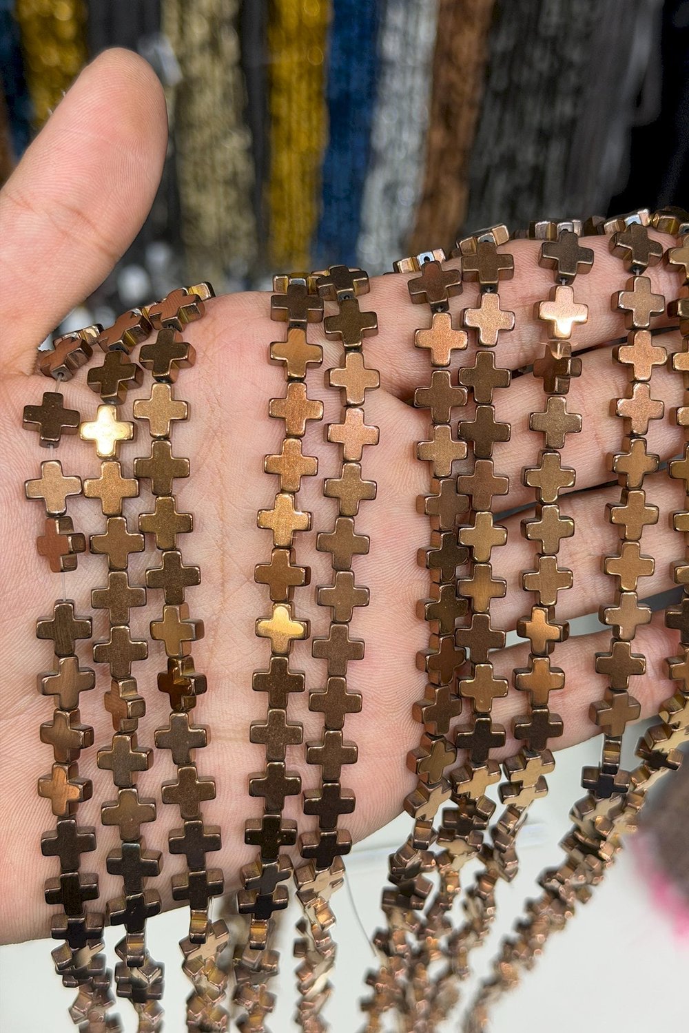 Hematit Taşı Artı Kesim Parlak Kahverengi 8x8mm Doğal Taş Dizi