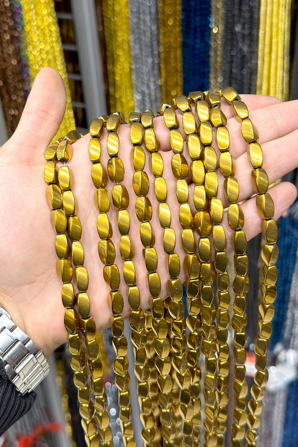 Hematit Taşı Burgulu Kesim Parlak Gold 6x12mm Doğal Taş Dizi