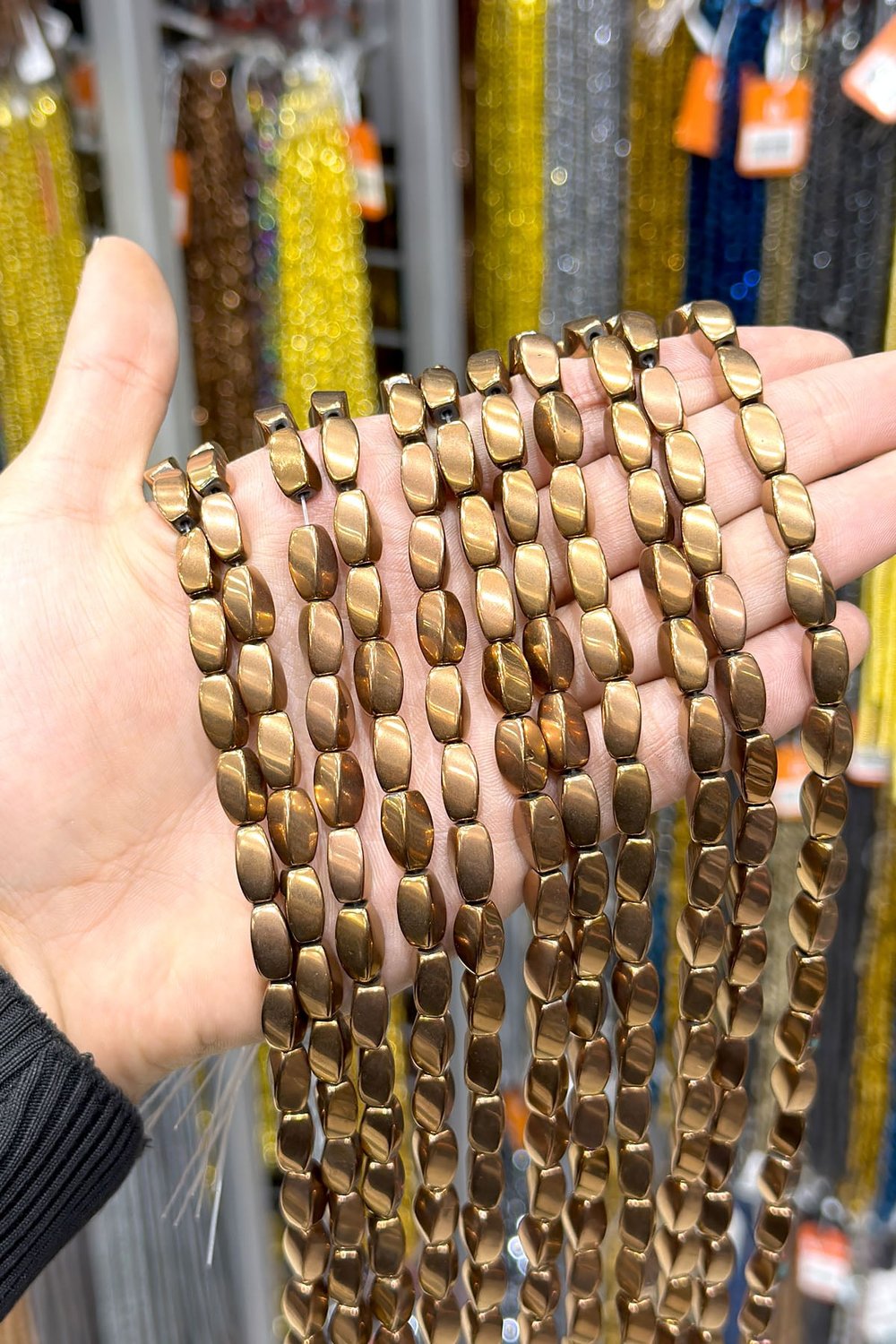 Hematit Taşı Burgulu Kesim Parlak Kahverengi 6x12mm Doğal Taş Dizi