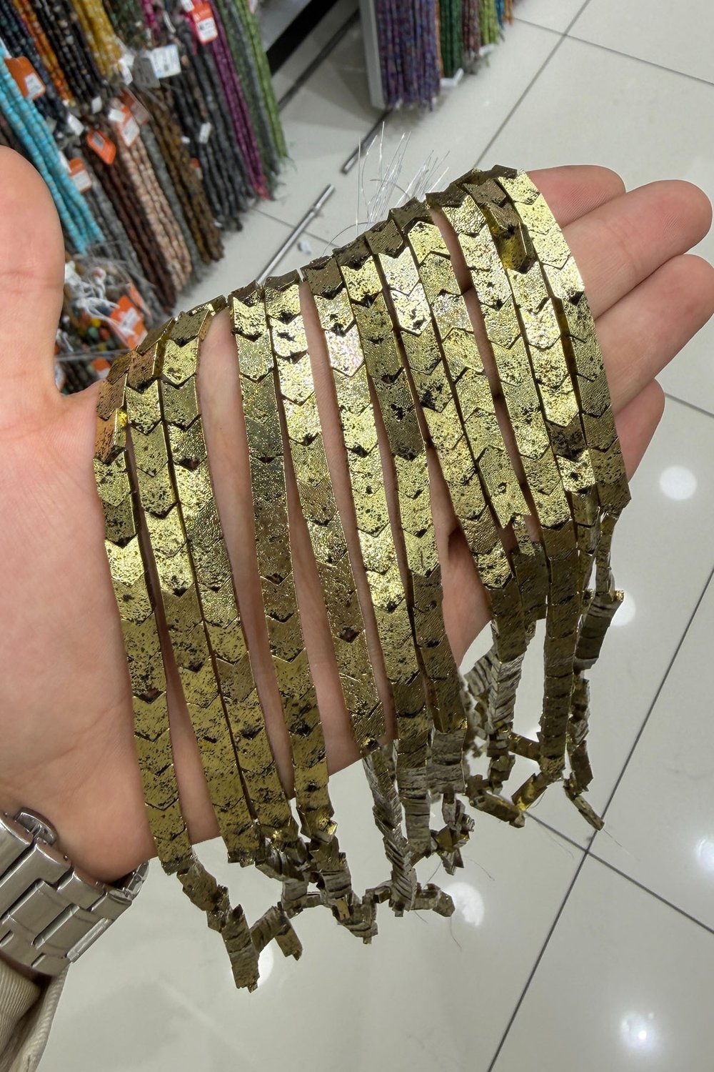 Hematit Taşı Çavuş Kesim 6x6mm Doğal Taş Dizi