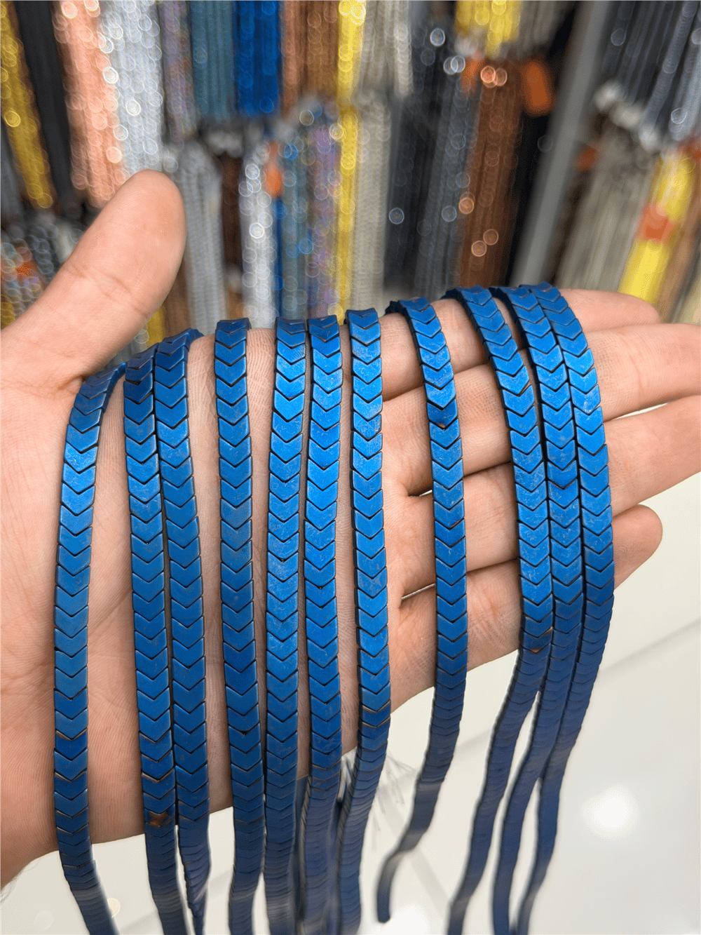 Hematit Taşı Çavuş Kesim Mat Mavi 6x3mm Doğal Taş Dizi