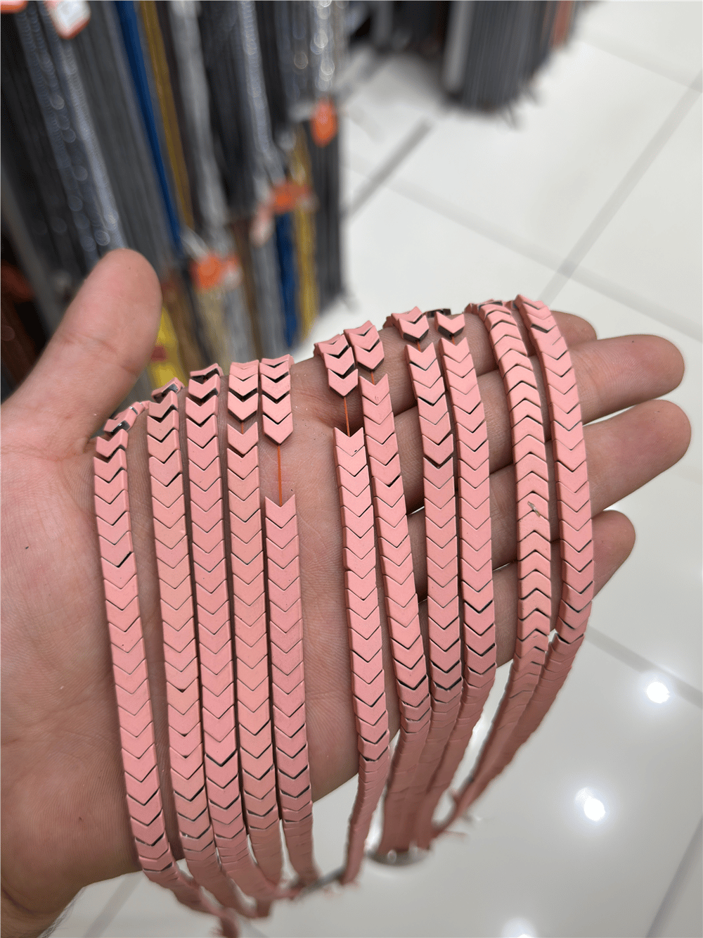Hematit Taşı Çavuş Kesim Mat Pembe 6x3mm Doğal Taş Dizi