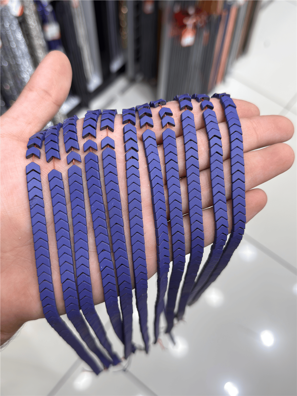 Hematit Taşı Çavuş Kesim Mor 6x3mm Doğal Taş Dizi