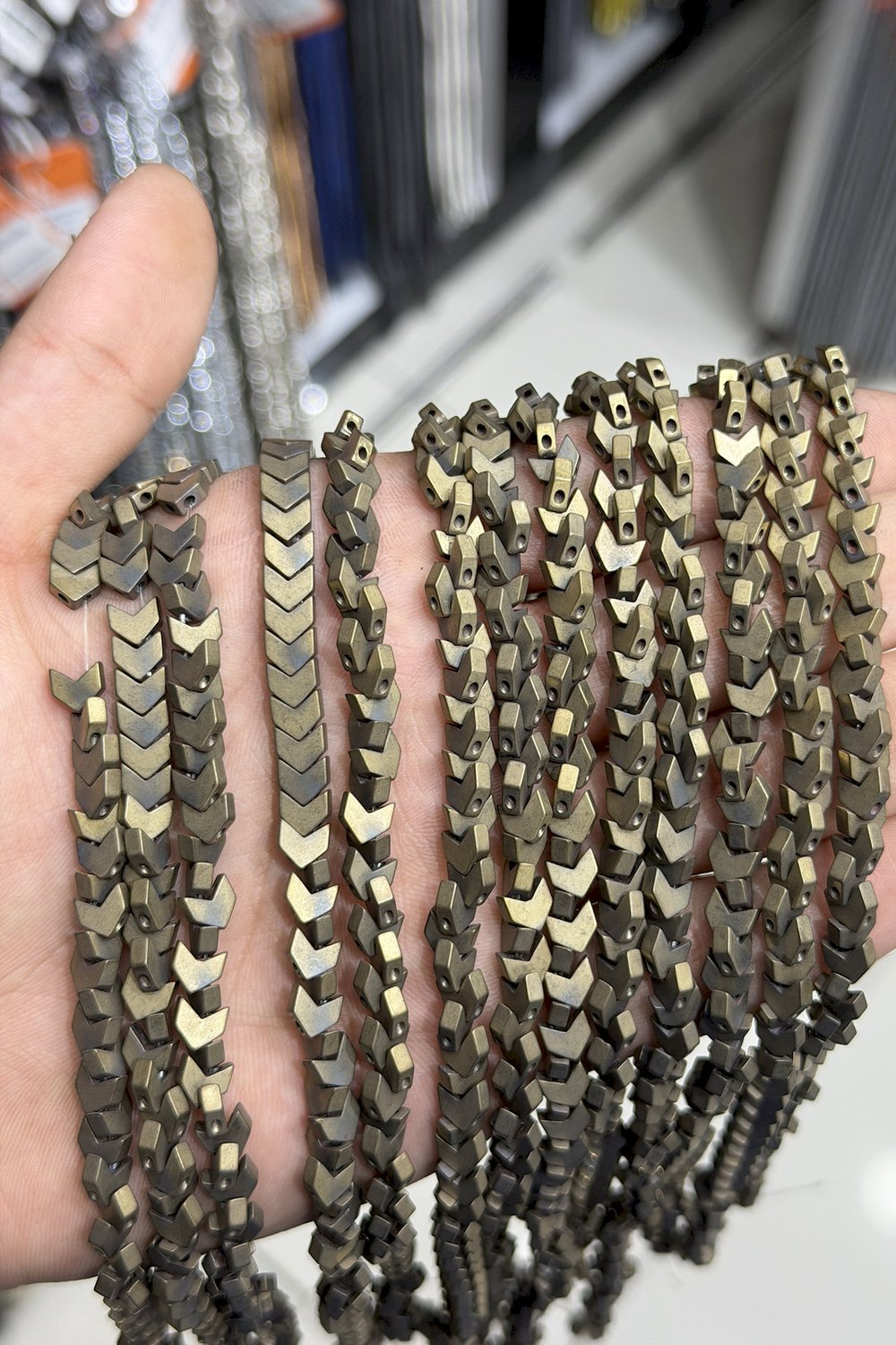 Hematit Taşı Çavuş Kesim Sarı 6x3mm Doğal Taş Dizi