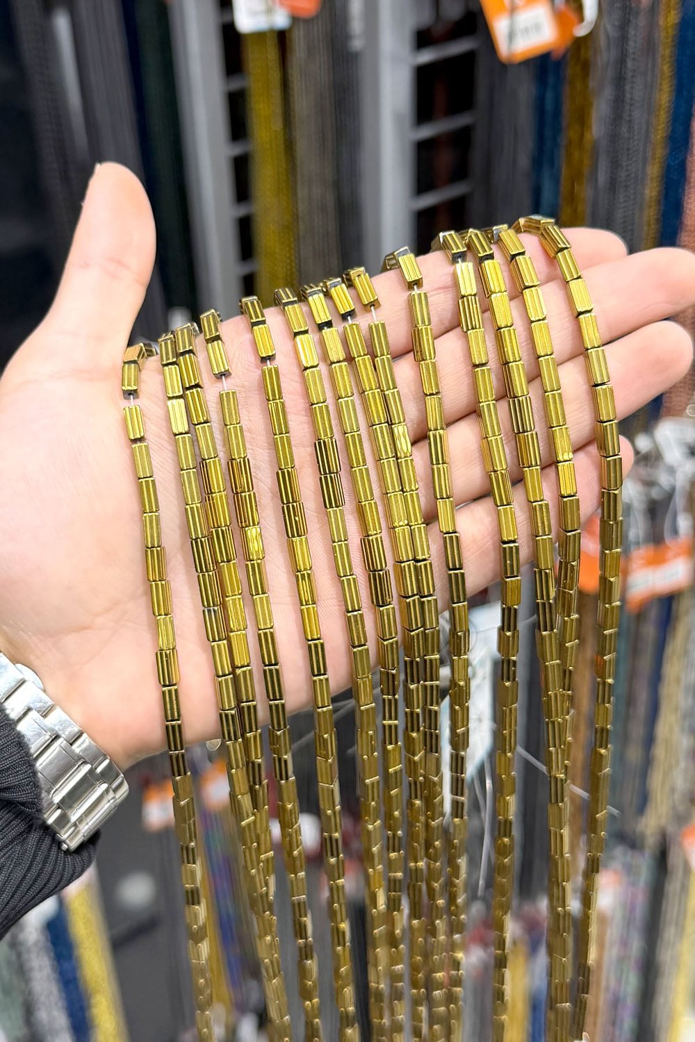 Hematit Taşı Çizgili Kesim Parlak Gold 4x8mm Doğal Taş Dizi