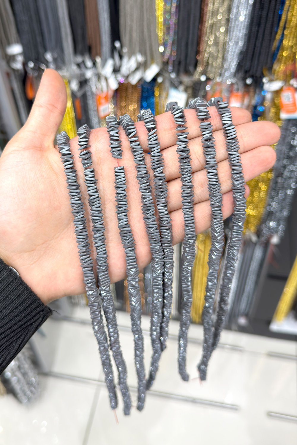 Hematit Taşı Dalgalı Rondela Kesim Mat Gri 6x1mm Doğal Taş Dizi