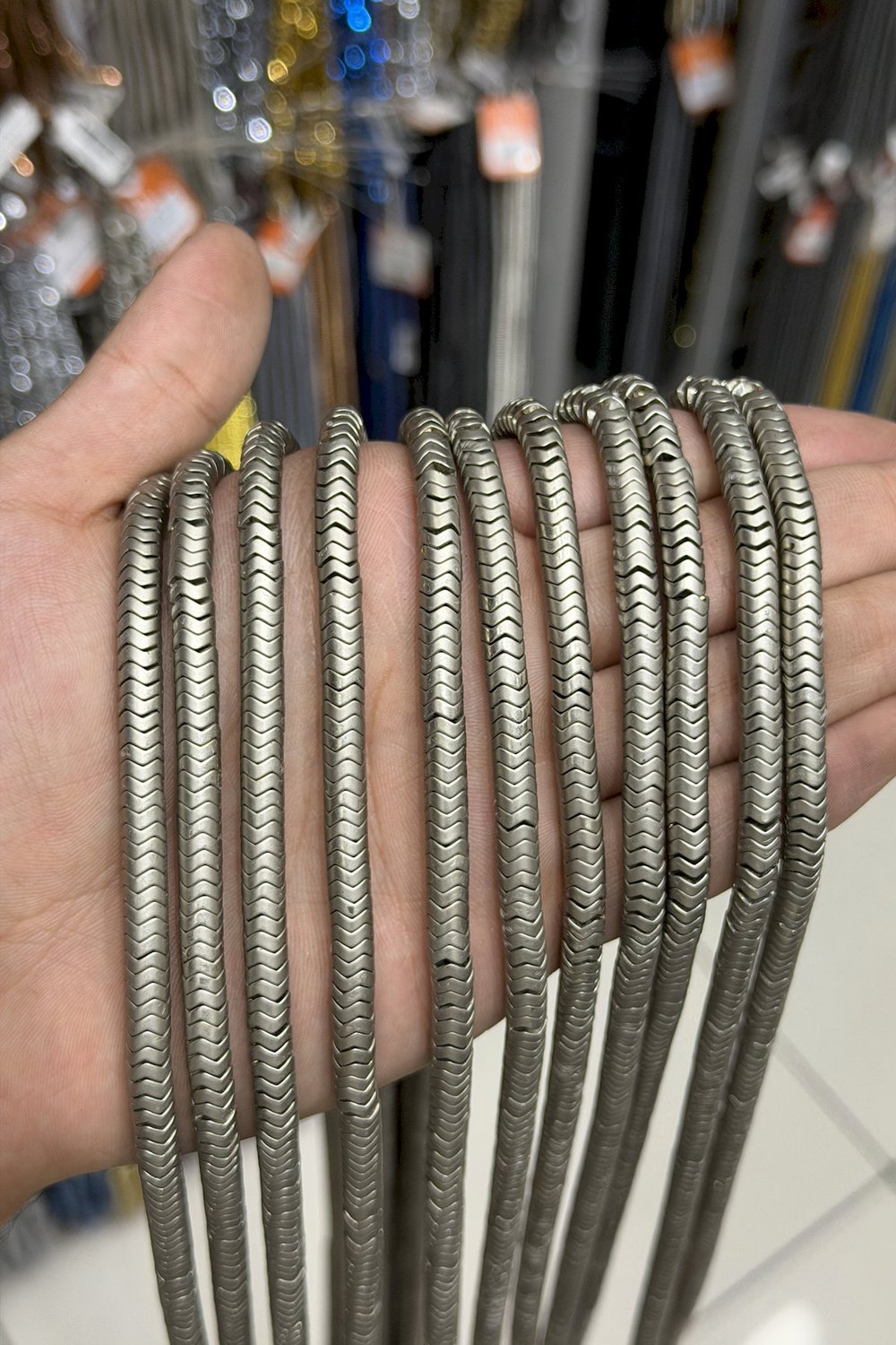 Hematit Taşı Dalgalı Rondela Kesim Mat Titanyum 6x2mm Doğal Taş Dizi