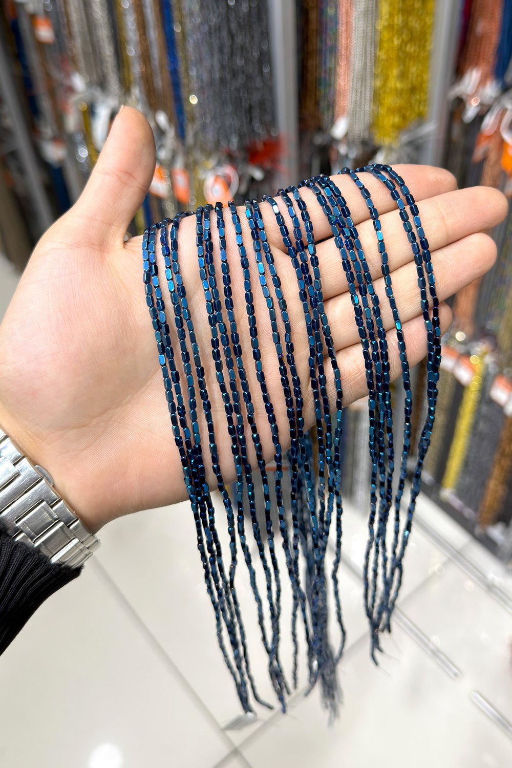 Hematit Taşı 2x4mm Dikdörtgen Kesim Doğal Taş Diziler