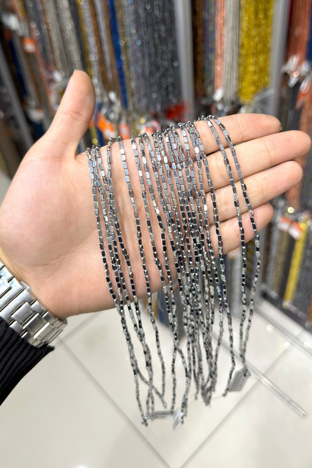 Hematit Taşı 2x4mm Dikdörtgen Kesim Doğal Taş Diziler