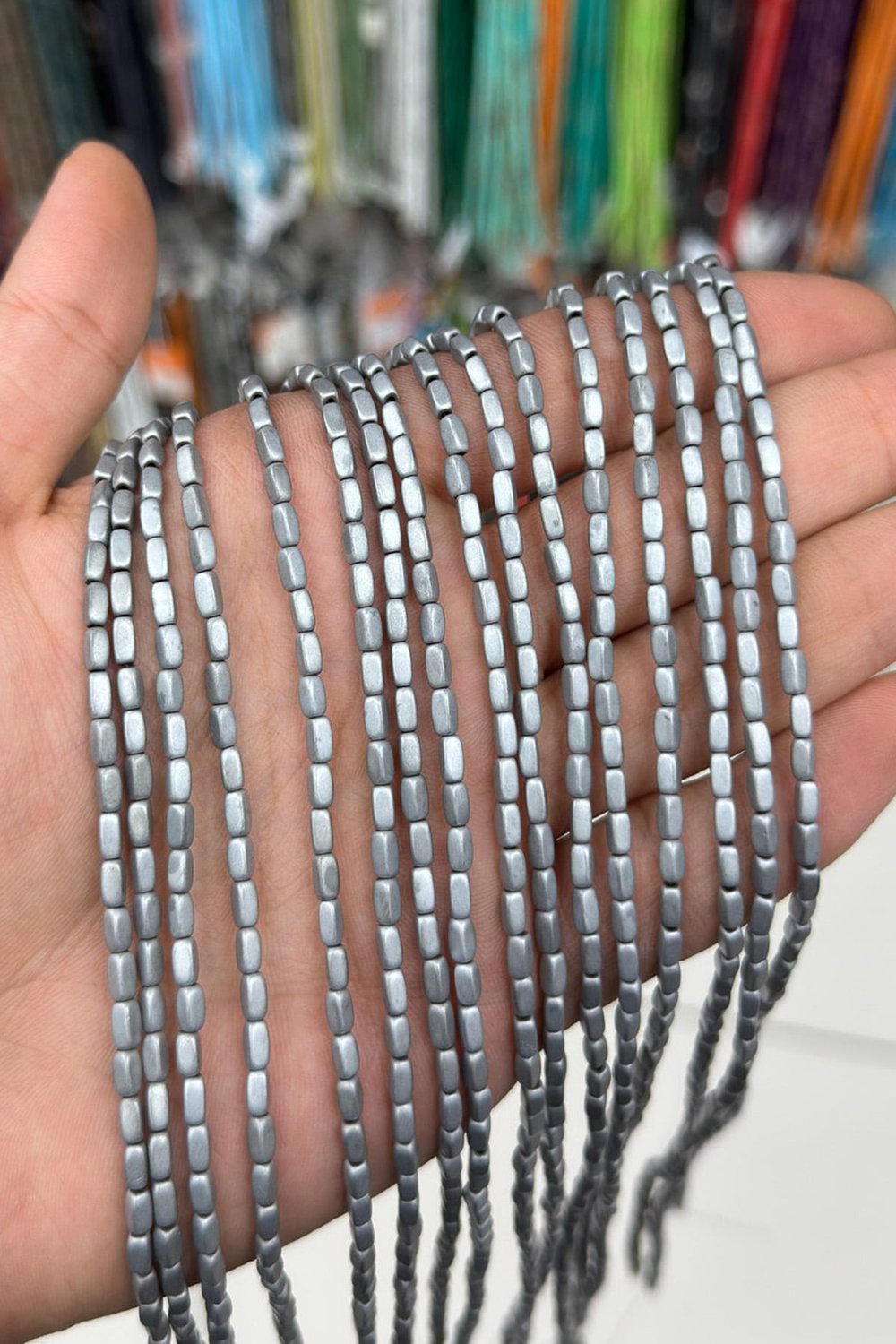 Hematit Taşı Dikdörtgen Kesim Mat Açık Gri 3x5mm Doğal Taş Dizi