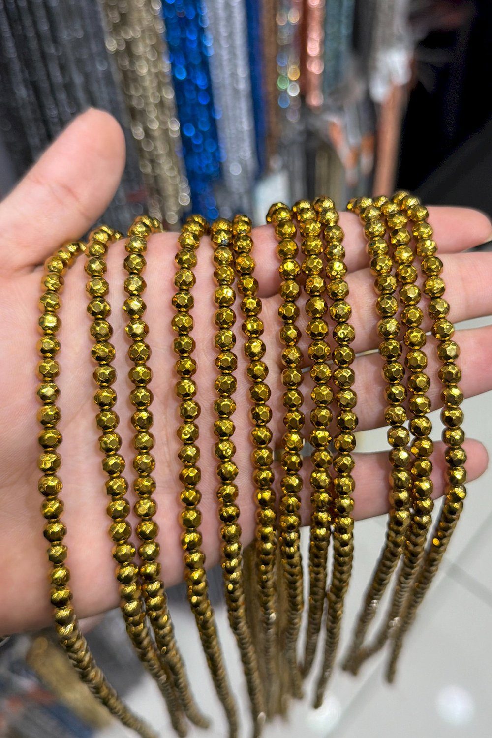Hematit Taşı Faset Kesim Parlak Gold 6mm Doğal Taş Dizi