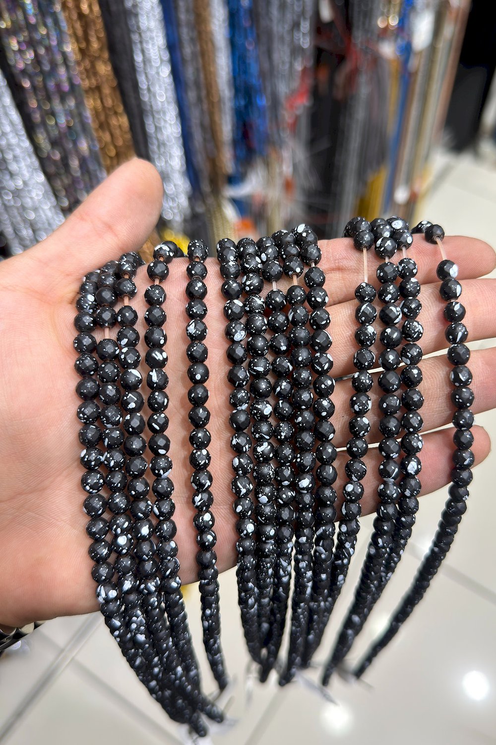 Hematit Taşı Faset Küre Kesim Mat Siyah 6mm Doğal Taş Dizi