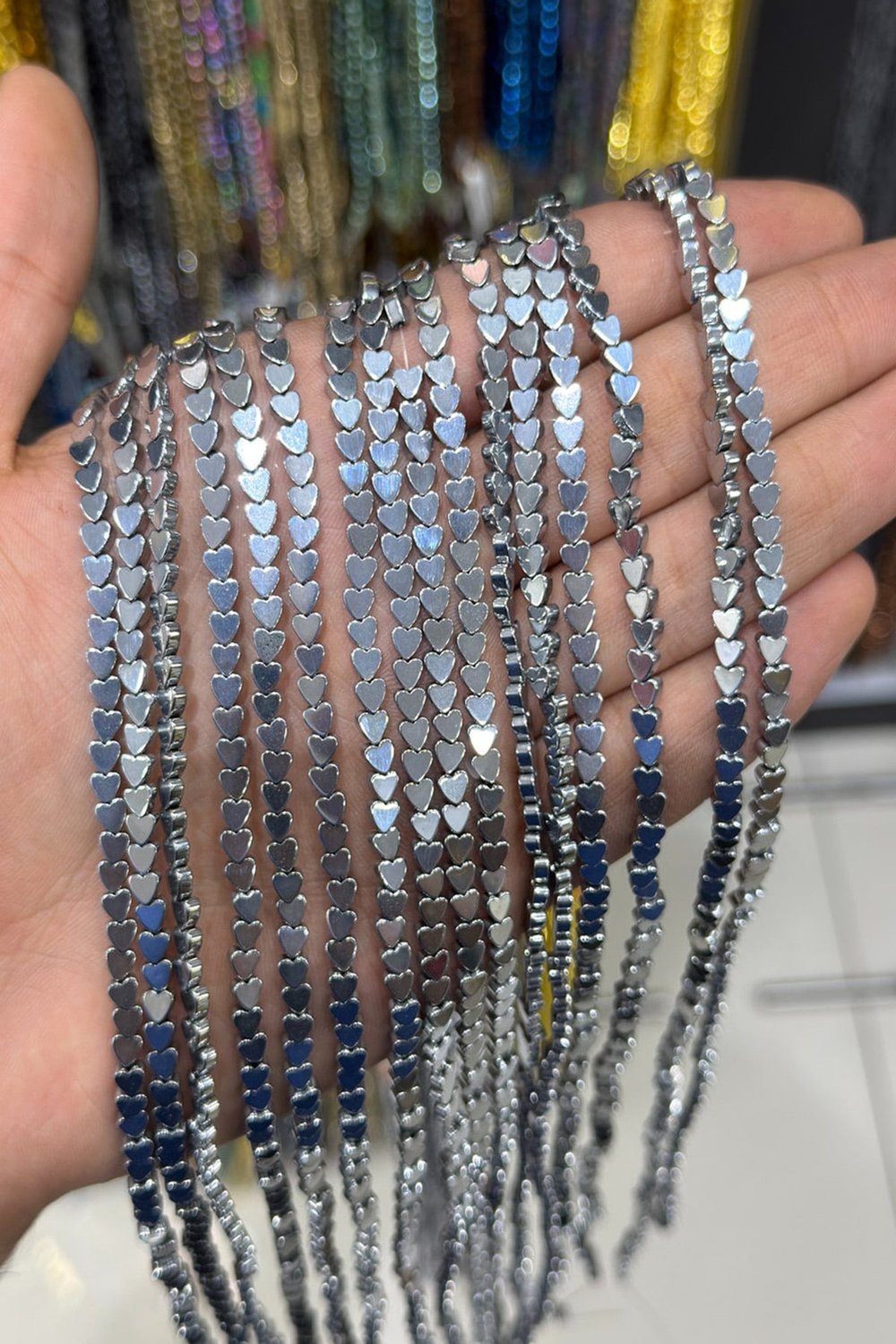 Hematit Taşı Kalp Kesim Parlak Gümüş 4mm Doğal Taş Dizi