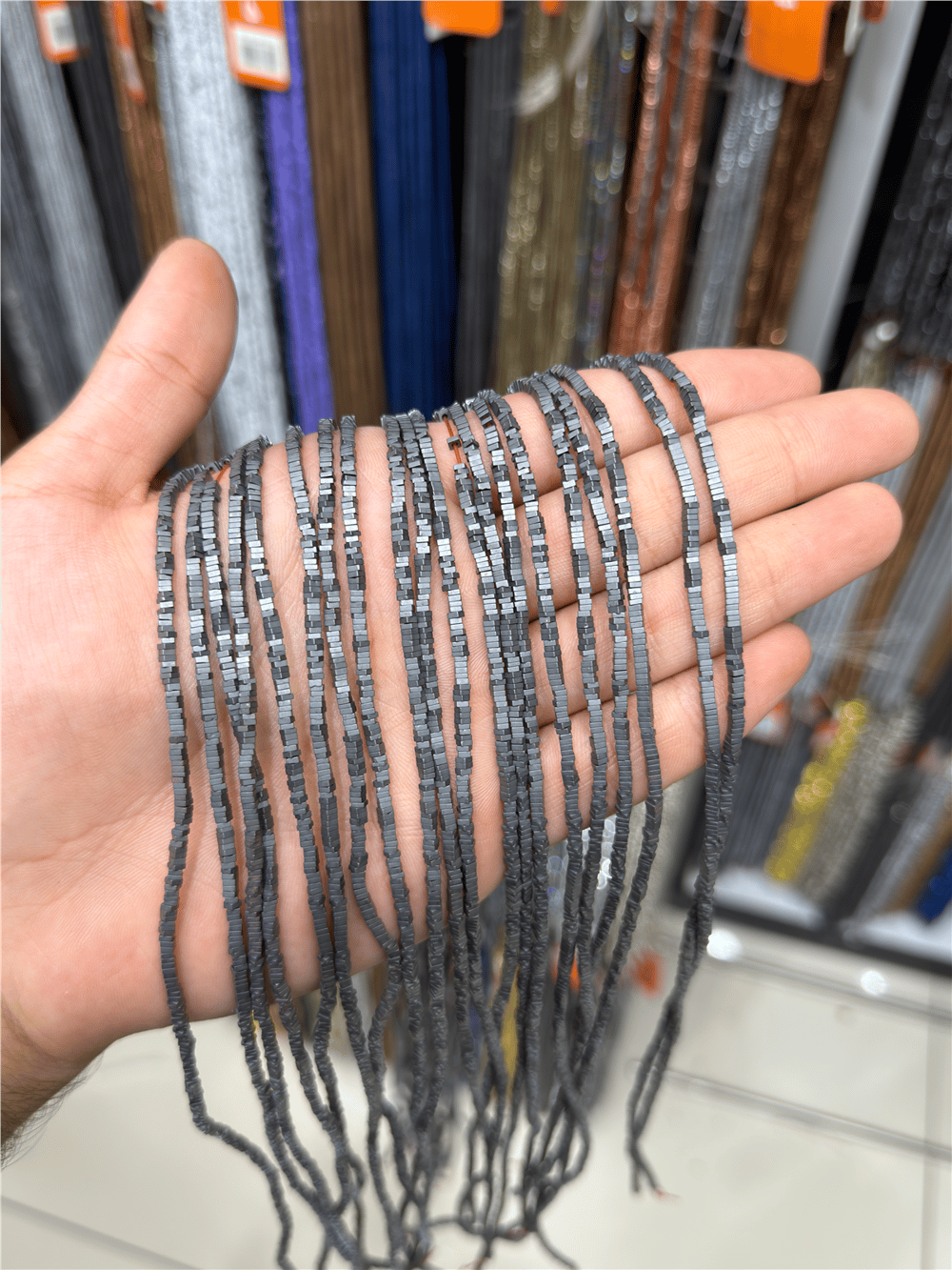 Hematit Taşı Kare Rondela Kesim Mat Gri 2x1mm Doğal Taş Dizi