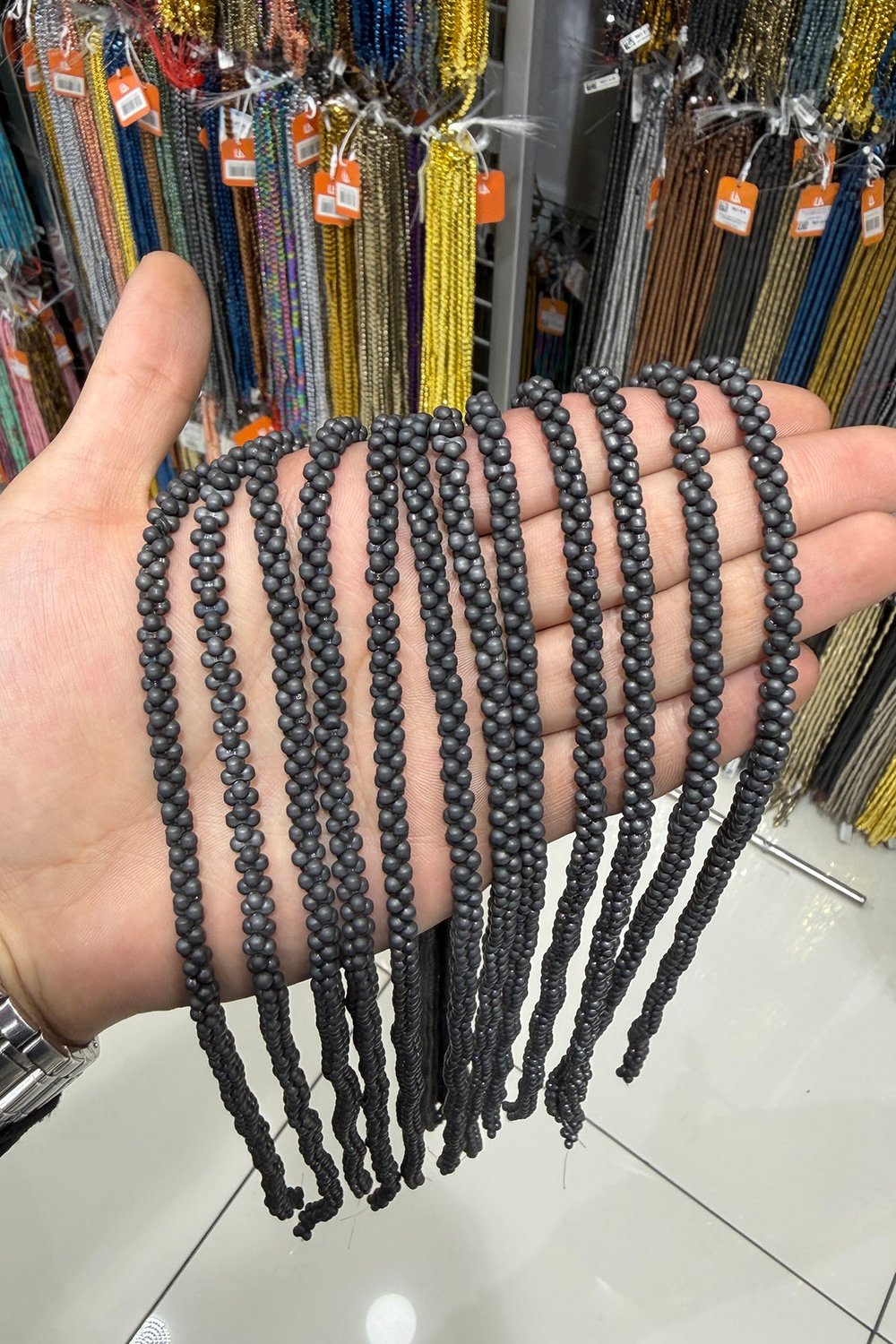 Hematit Taşı Kemik Kesim Mat Siyah 6x3mm Doğal Taş Dizi