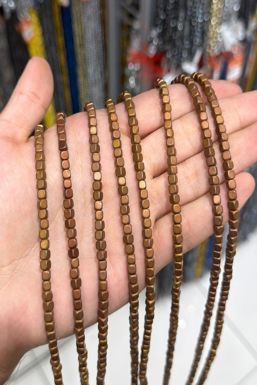 Hematit Taşı Küp Kesim Mat Kahverengi 4x4mm Doğal Taş Dizi