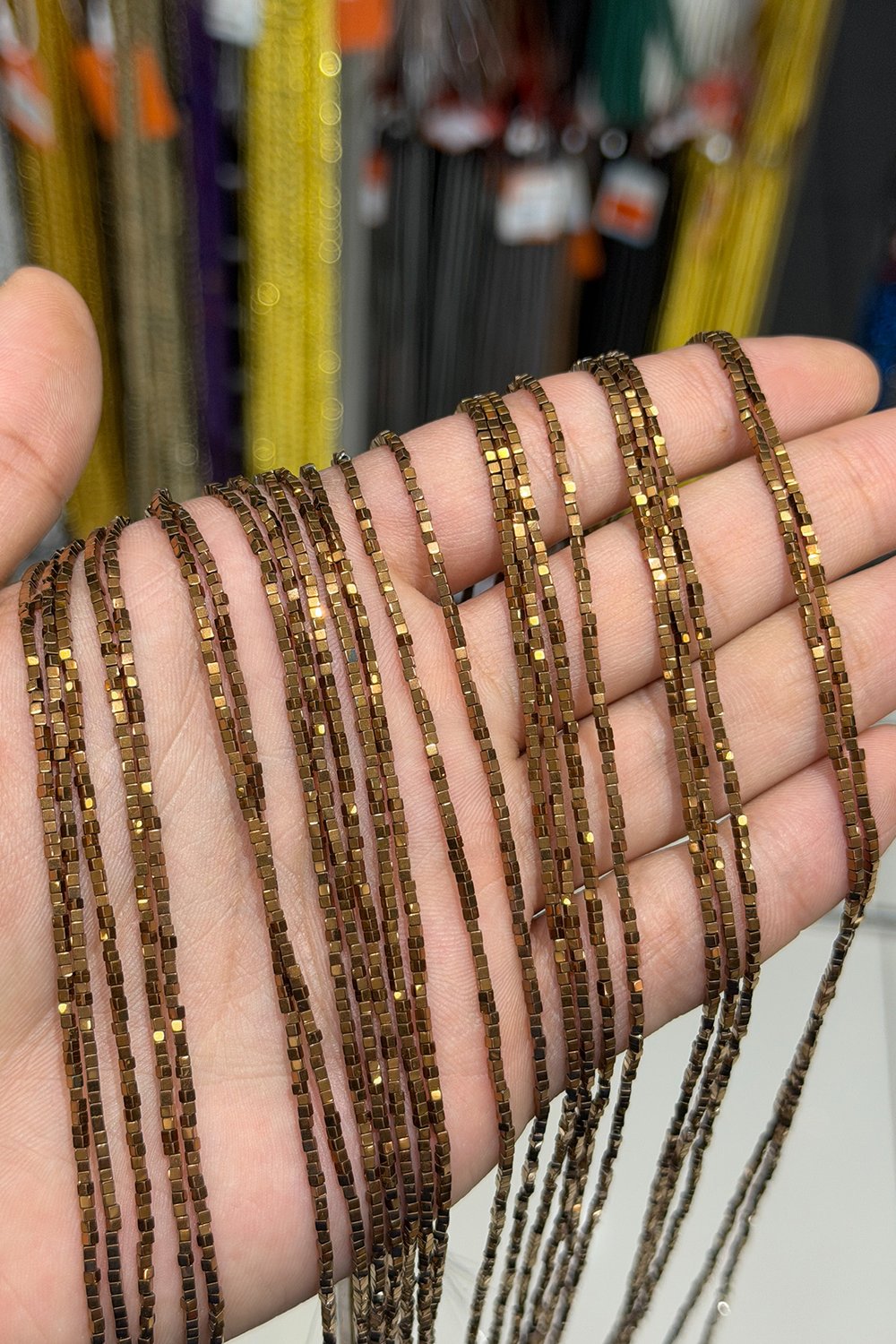 Hematit Taşı Küp Kesim Parlak Kahverengi 1x1mm Doğal Taş Dizi