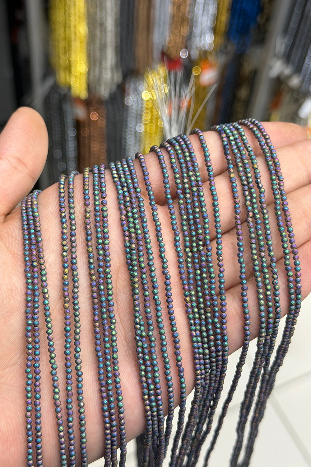 Hematit Taşı Küre Faset Kesim 2mm- Mat Gökkuşağı Doğal Taş Dizi