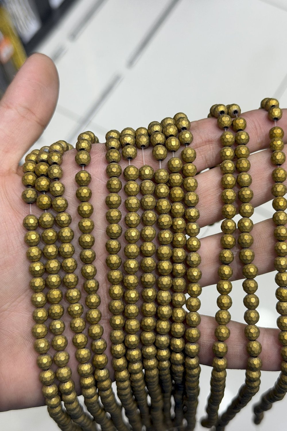 Hematit Taşı Küre Faset Kesim Mat Gold 6mm Doğal Taş Dizi