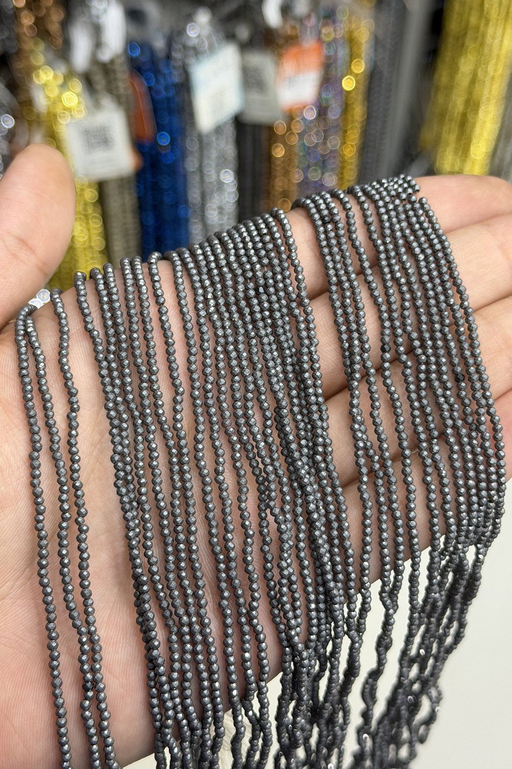 Hematit Taşı Küre Faset Kesim Mat Gri 2mm Doğal Taş Dizi