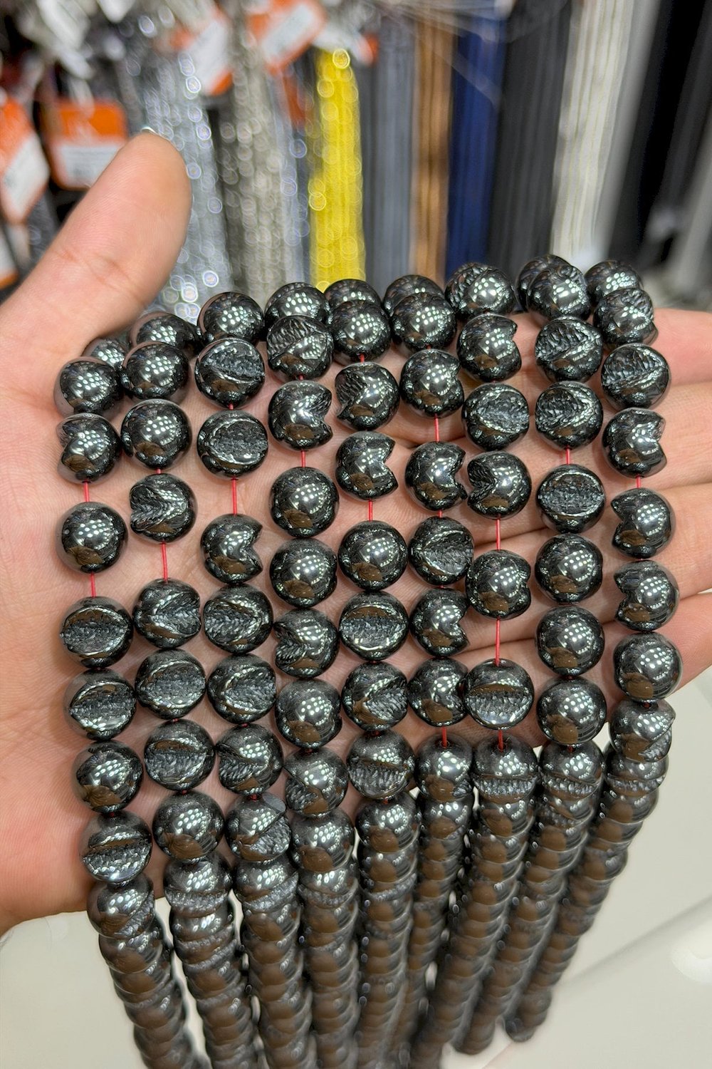 Hematit Taşı Küre Kesim Parlak Füme 12x12mm Doğal Taş Dizi