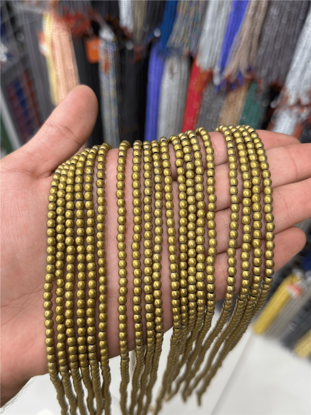 Hematit Taşı Küre Kesim Parlak Gold 4mm Doğal Taş Dizi