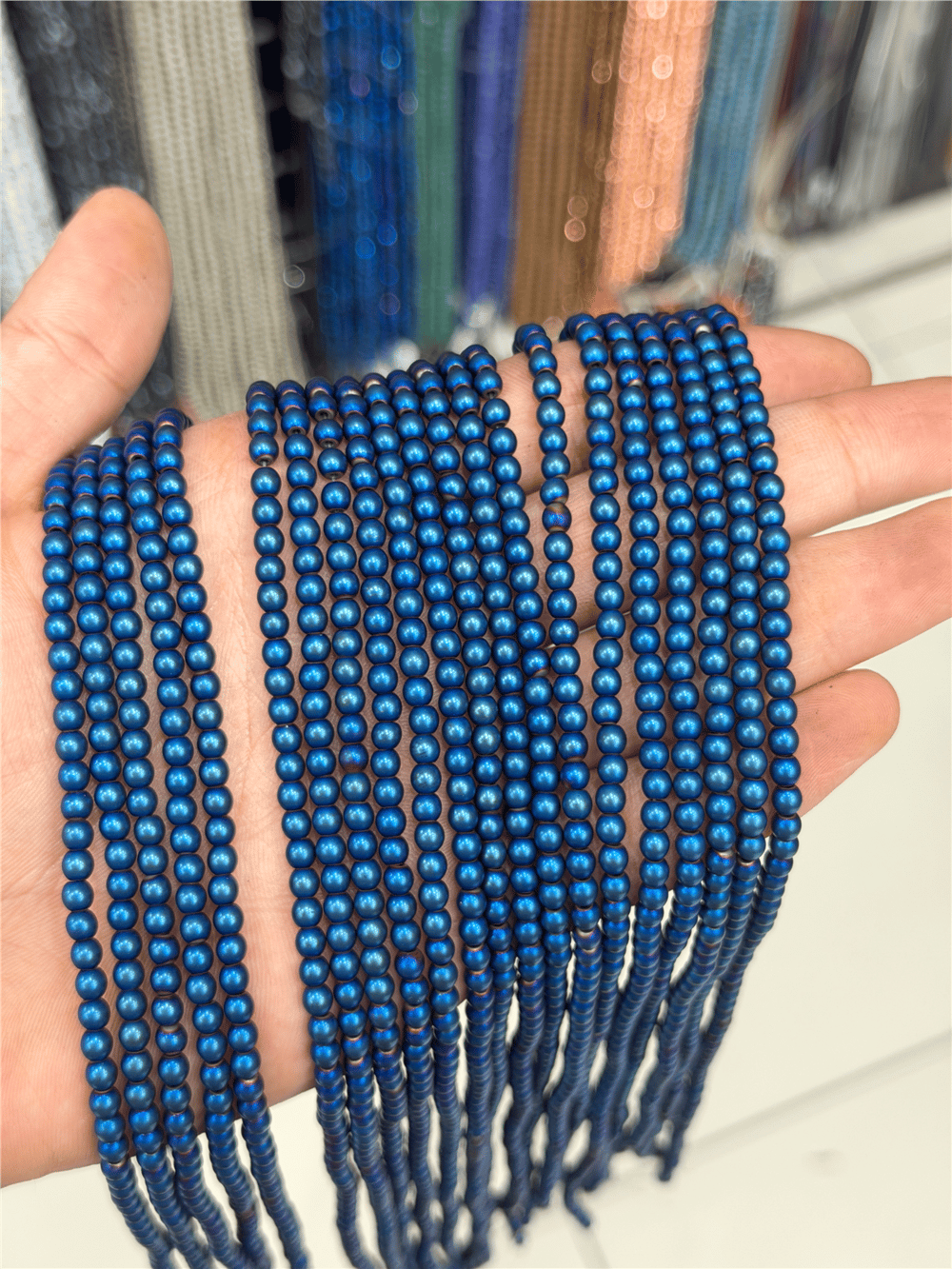 Hematit Taşı Küre Kesim Parlak Mavi 4mm Doğal Taş Dizi
