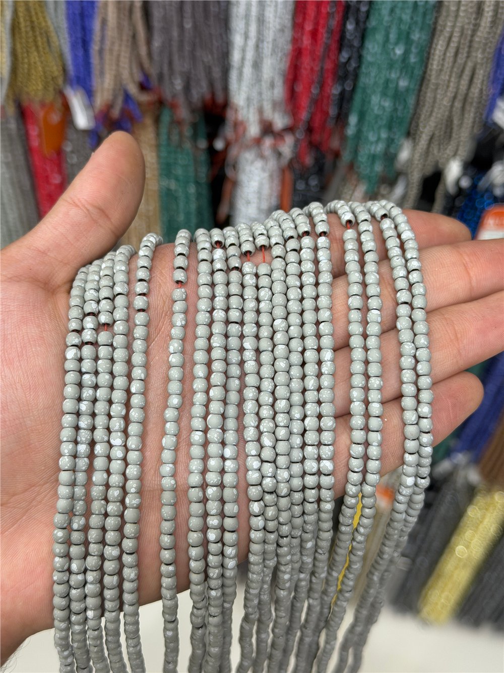 Hematit Taşı Küre Kesim Yeşil 4mm Doğal Taş Dizi