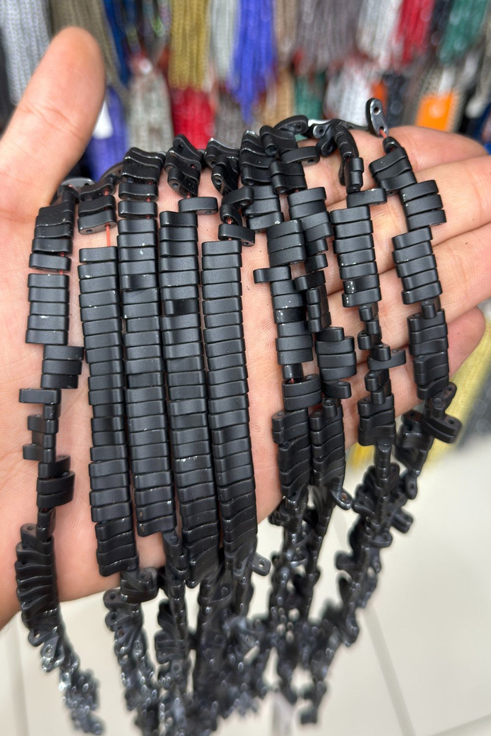 Hematit Taşı Mat Siyah 3x10mm Doğal Taş Dizi