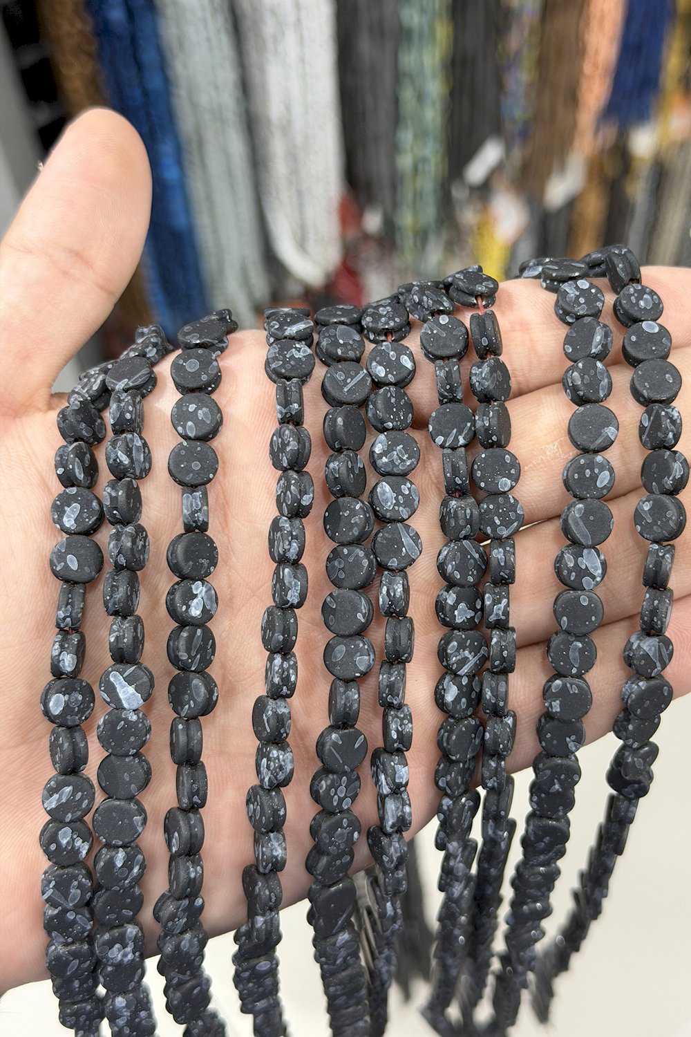 Hematit Taşı Oval Kesim Parlak Siyah 8mm Doğal Taş Dizi