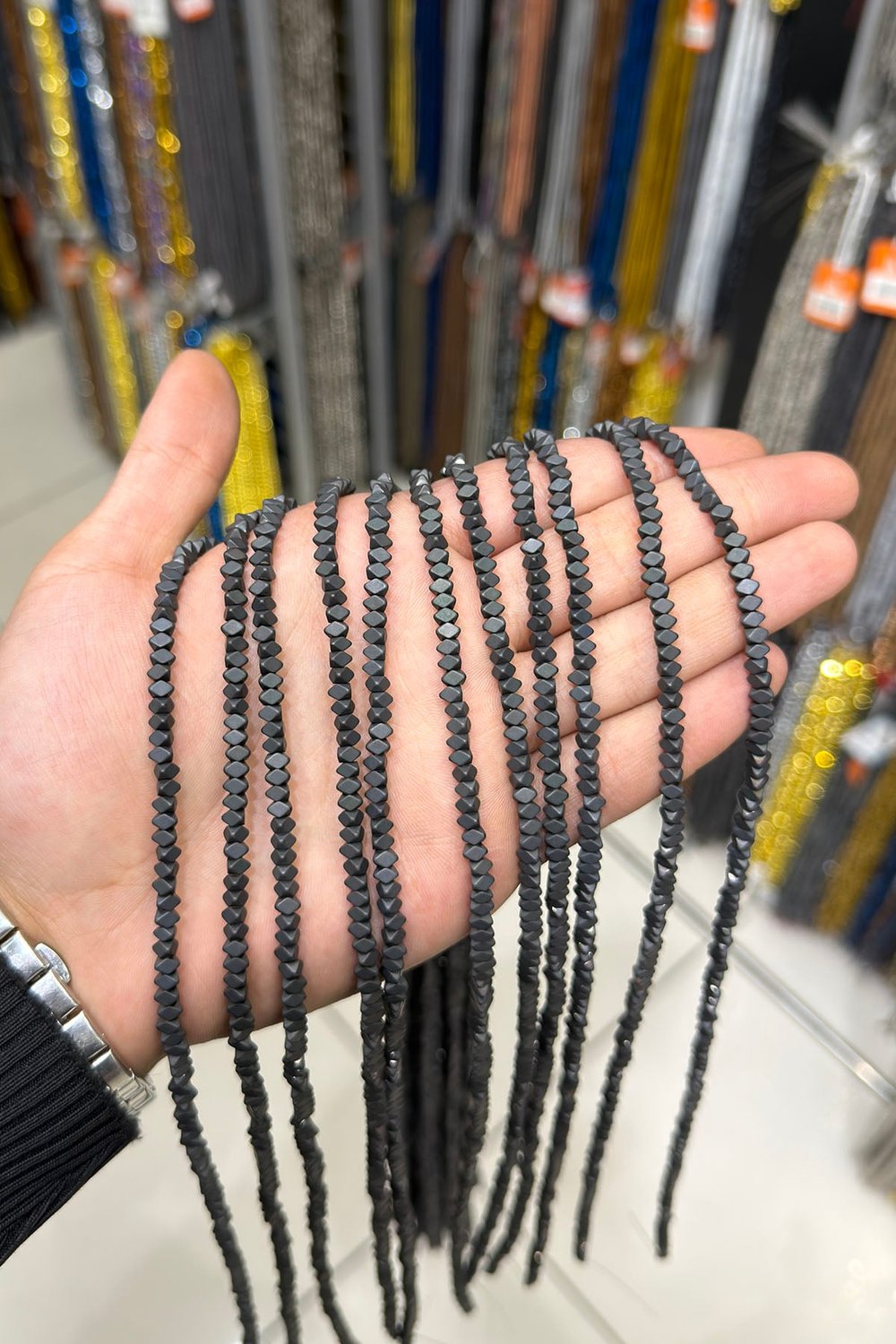 Hematit Taşı Rondela Kesim 4x3mm- Mat Siyah Doğal Taş Dizi