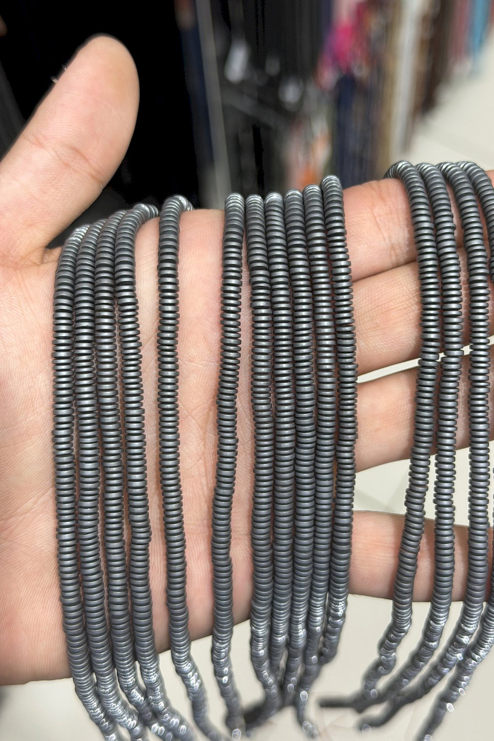 Hematit Taşı Rondela Kesim Mat Gri 4x1mm Doğal Taş Dizi
