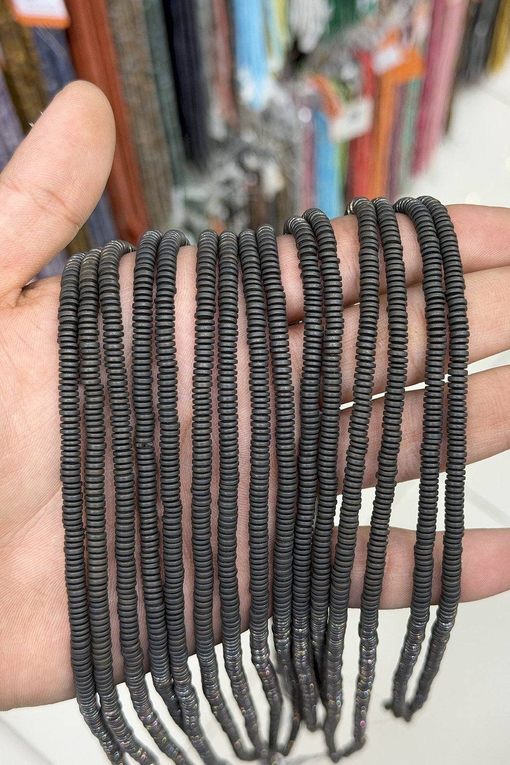 Hematit Taşı Rondela Kesim Mat Siyah 4x1mm Doğal Taş Dizi