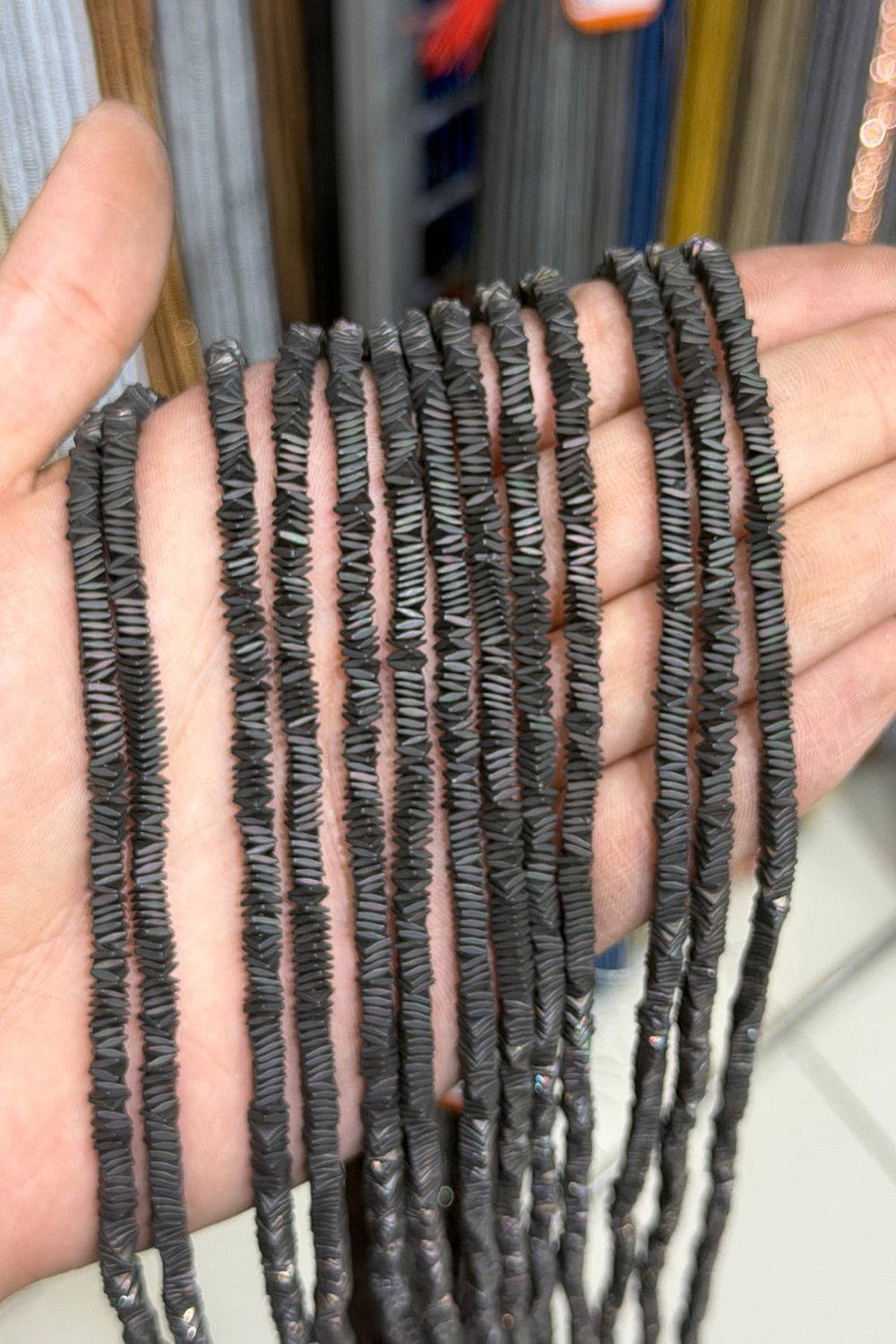 Hematit Taşı Rondela Kesim Mat Siyah 4x1mm Doğal Taş Dizi