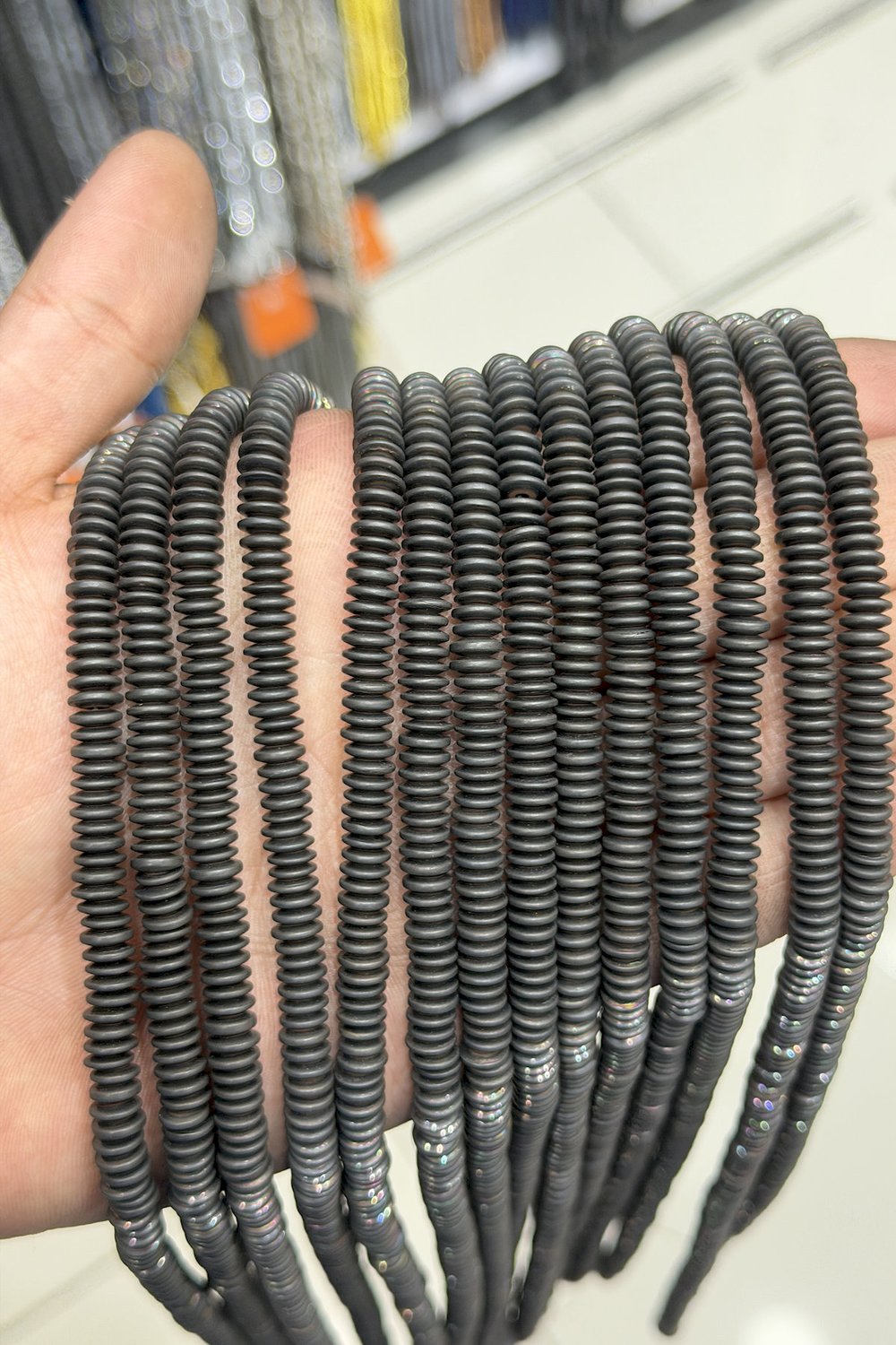 Hematit Taşı Rondela Kesim Mat Siyah 6x1mm Doğal Taş Dizi